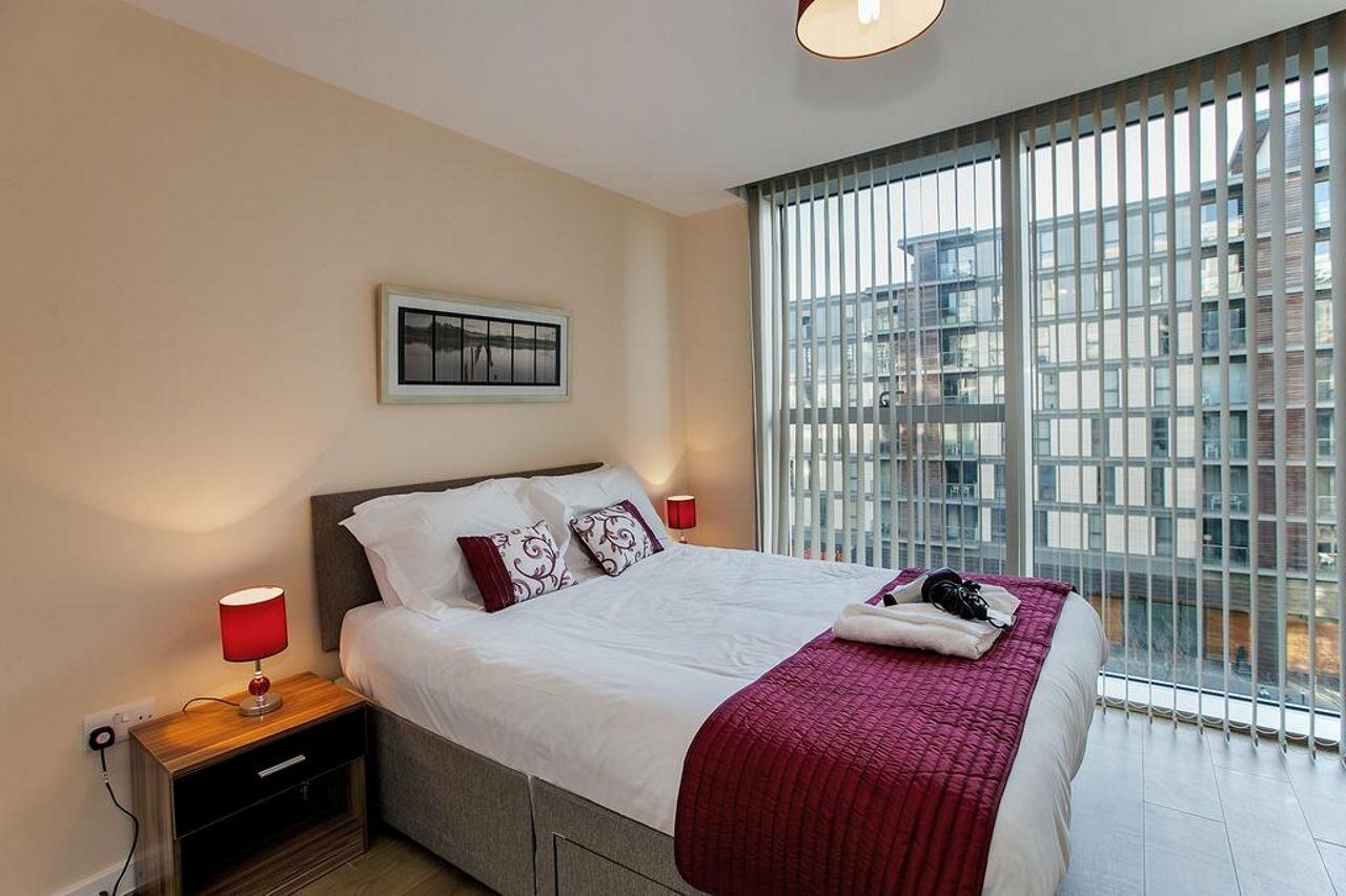 The Hub Serviced Apartments Milton Keynes Zewnętrze zdjęcie